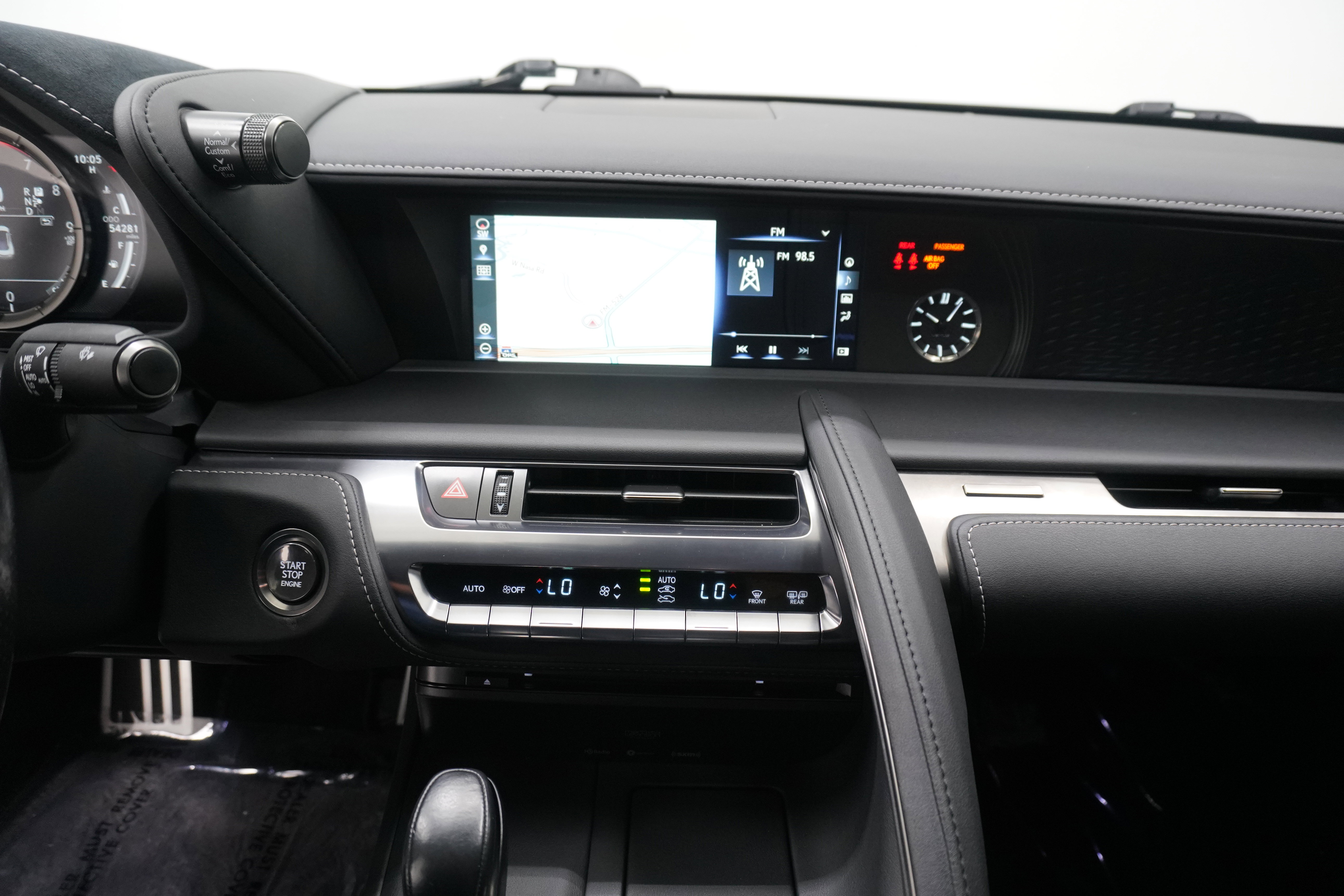 Used 2018 Lexus LC 500 Coupe w/ Performance Package RWD image 23