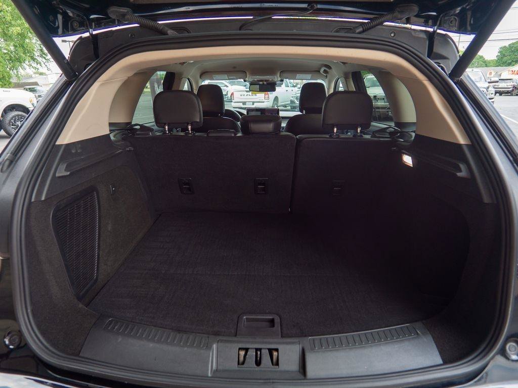 Used 2023 Lincoln Corsair FWD image 10