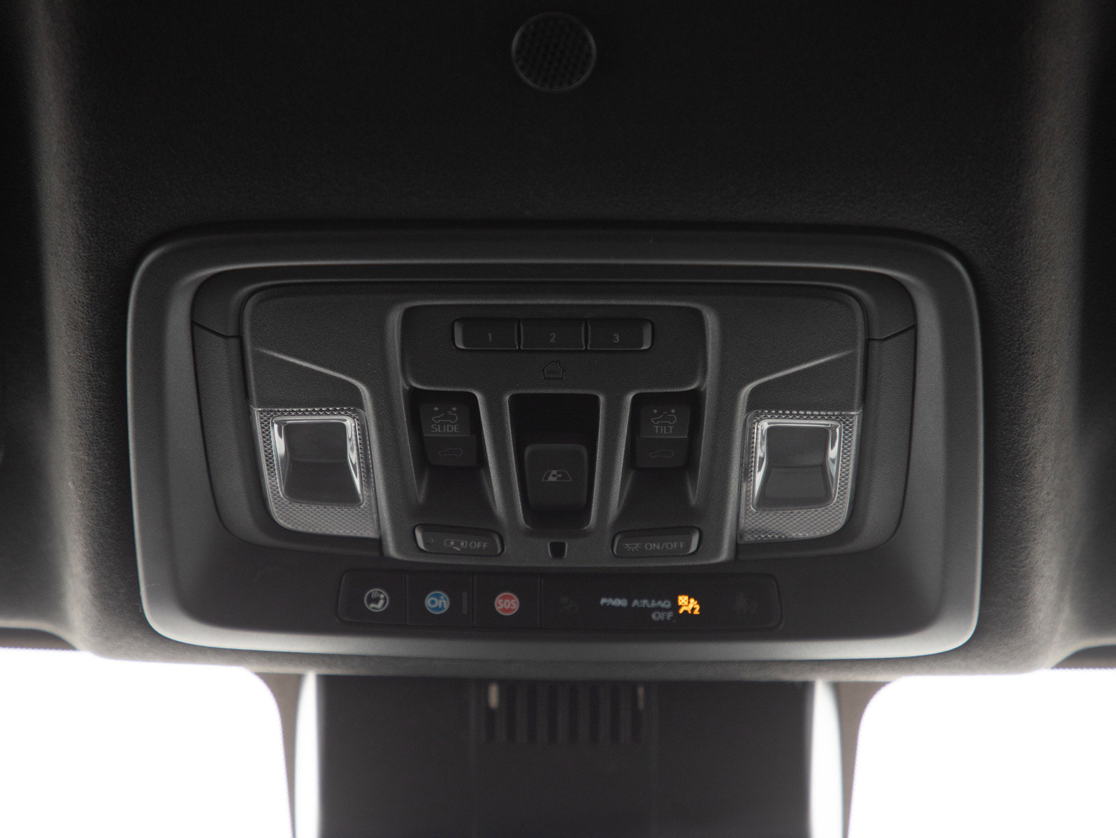 Used 2025 GMC Sierra 2500 AT4X image 16