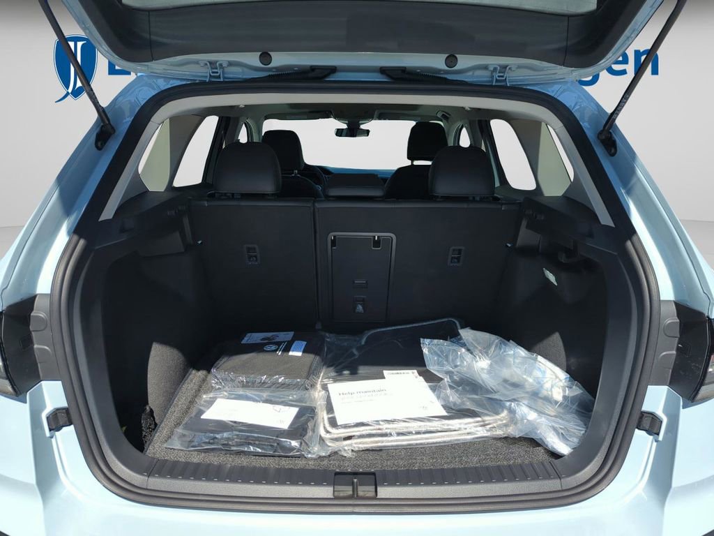 New 2026 Volkswagen Taos SEL image 19