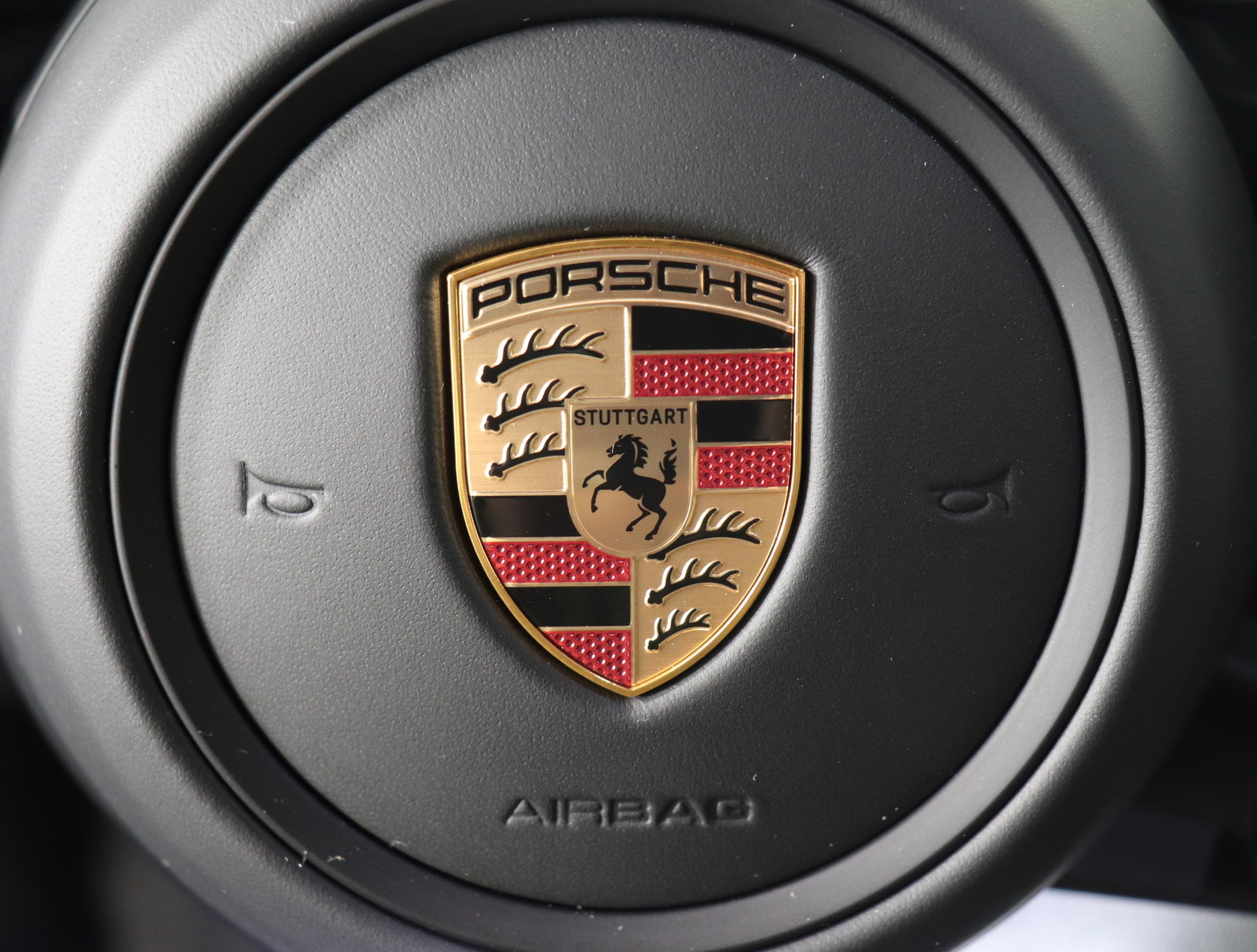 Used 2025 Porsche Macan Electric image 39