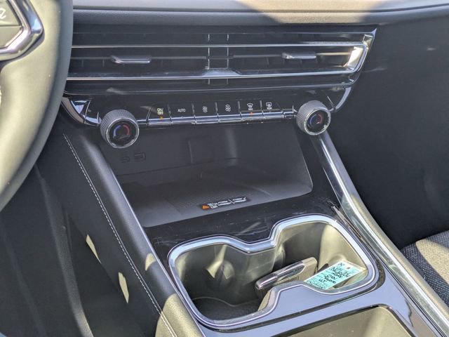 New 2026 Chevrolet Traverse LT w/ Sun and Wheel Package image 21