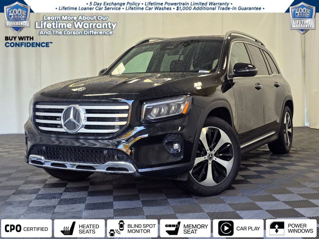 Used 2025 Mercedes-Benz GLB 250 4MATIC image 1
