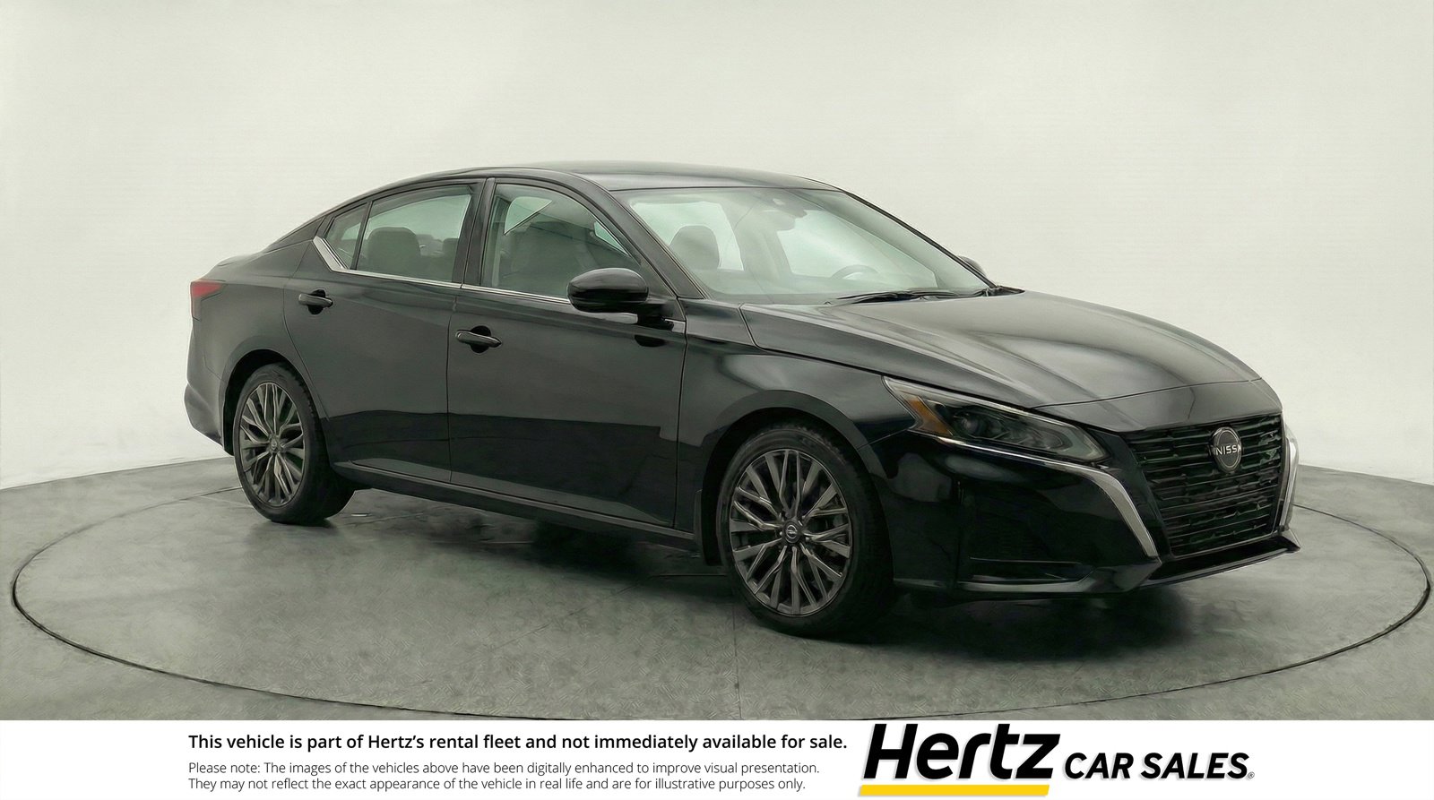 Used 2025 Nissan Altima 2.5 SV image 1