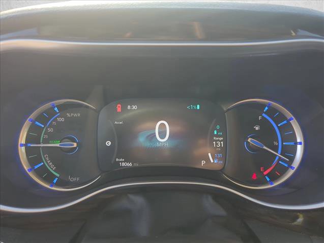 Used 2022 Chrysler Pacifica Limited image 15