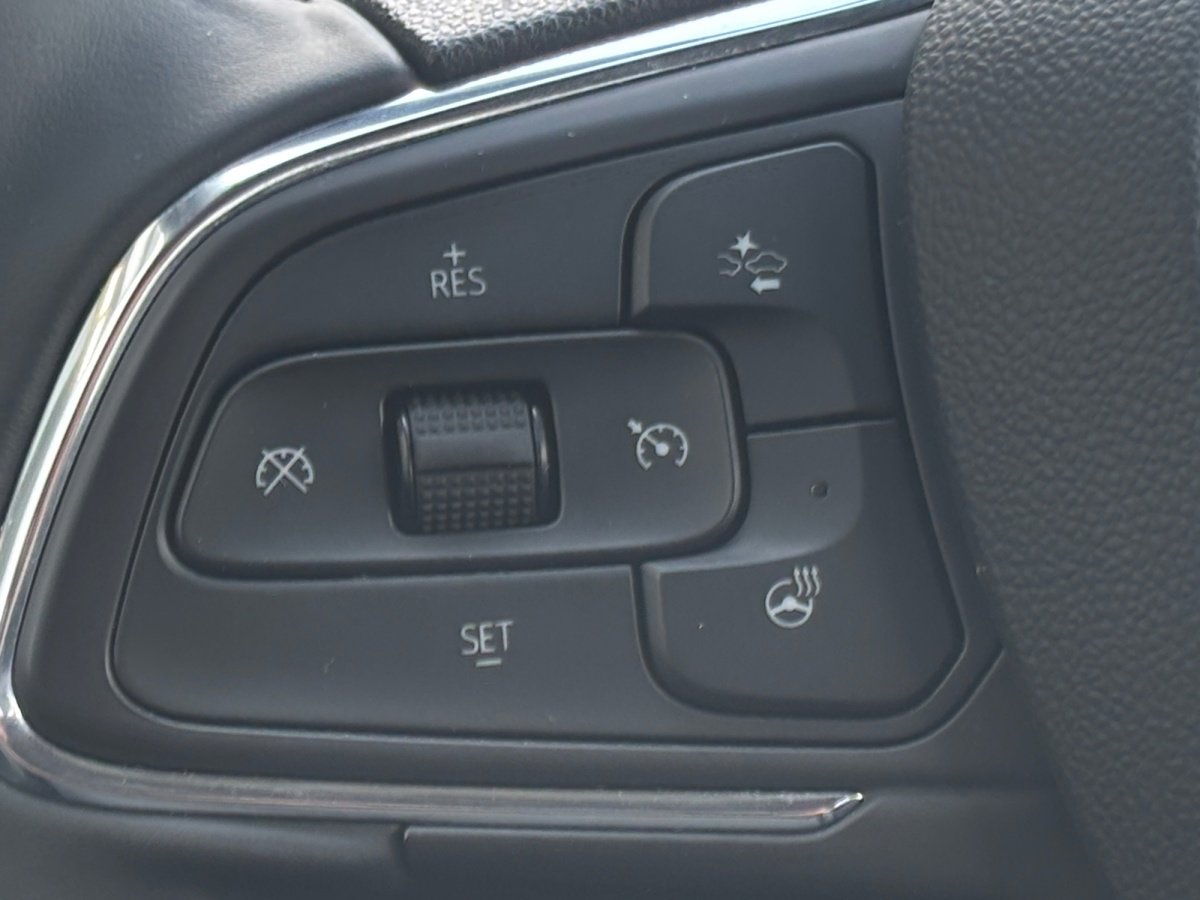 Used 2026 Buick Encore GX Sport Touring w/ Advanced Technology Package image 11