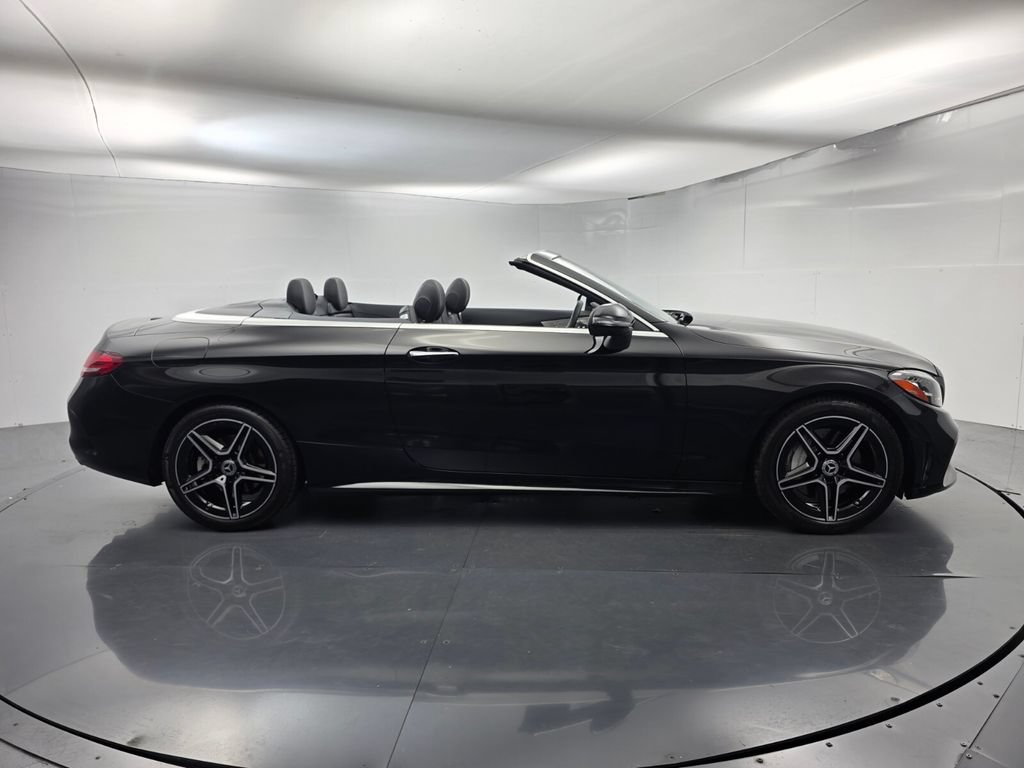 Used 2022 Mercedes-Benz C 300 Cabriolet image 3