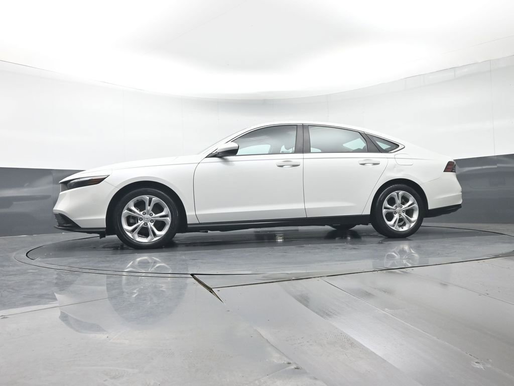 Used 2023 Honda Accord LX image 27