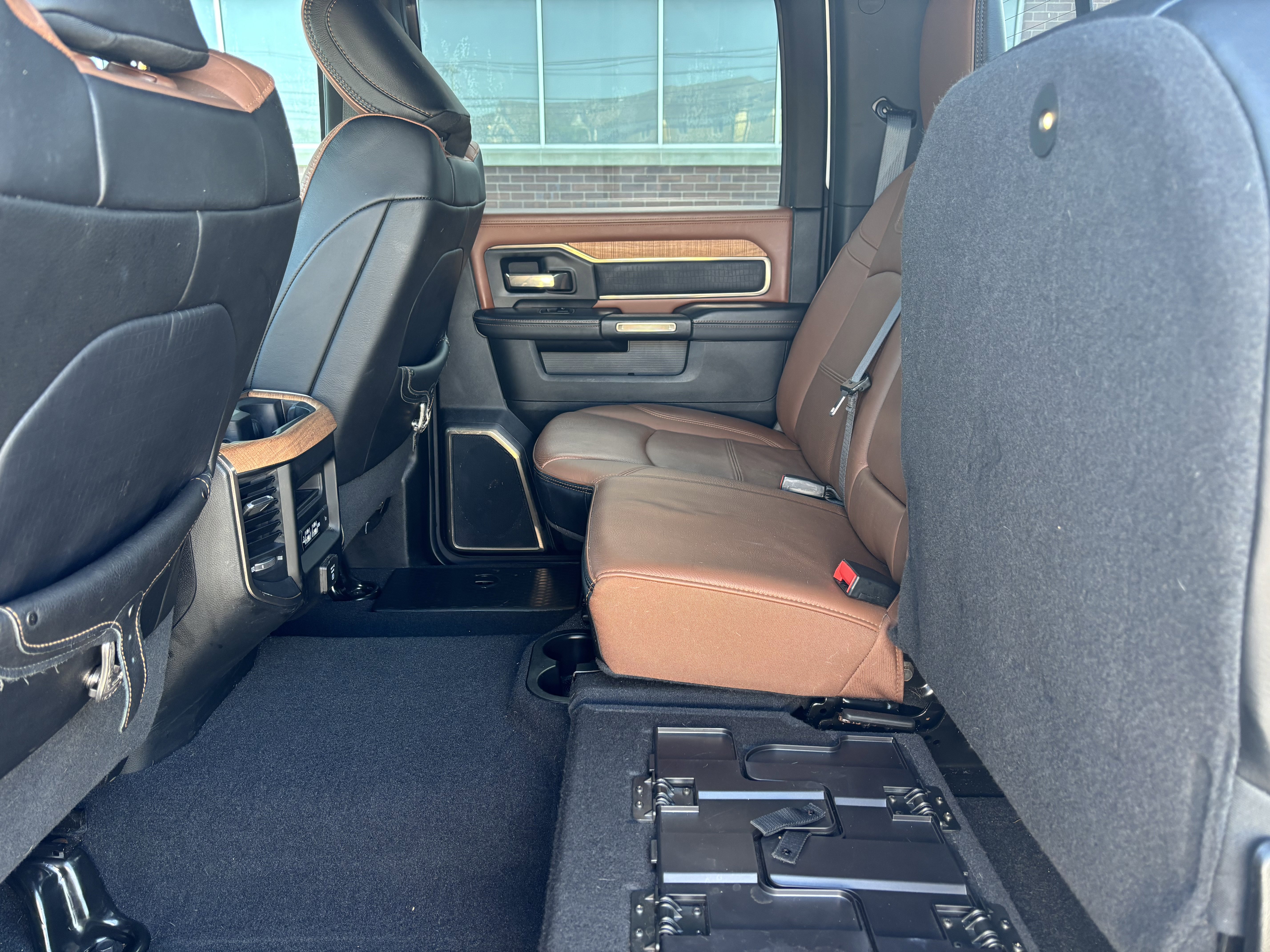 Used 2020 RAM 3500 Limited image 41