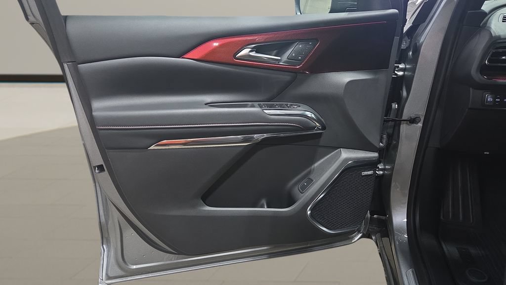 New 2026 Chevrolet Traverse RS FWD image 7