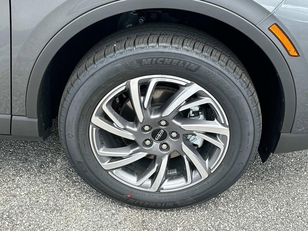 New 2025 Lincoln Corsair FWD w/ Equipment Group 101A image 12