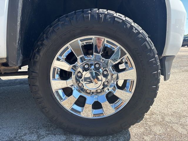 Used 2017 GMC Sierra 2500 Denali w/ Duramax Plus Package AWD/4WD image 20