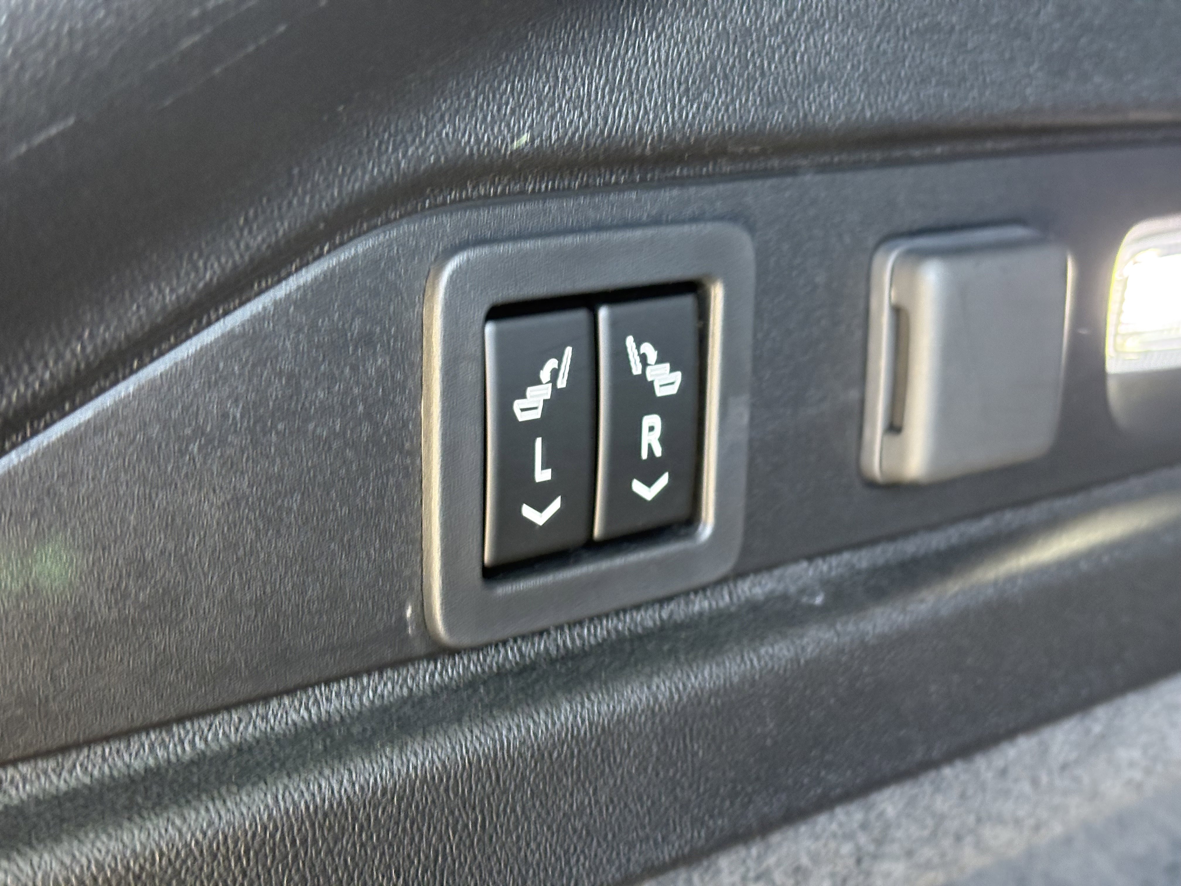 Certified 2024 Cadillac Lyriq Sport w/ LPO, Floor Liner Package AWD/4WD image 10