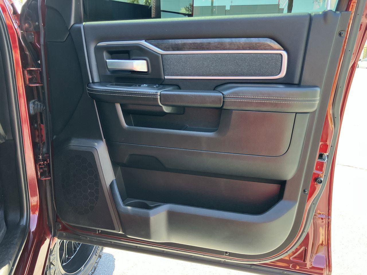 Used 2019 RAM 2500 Big Horn image 33