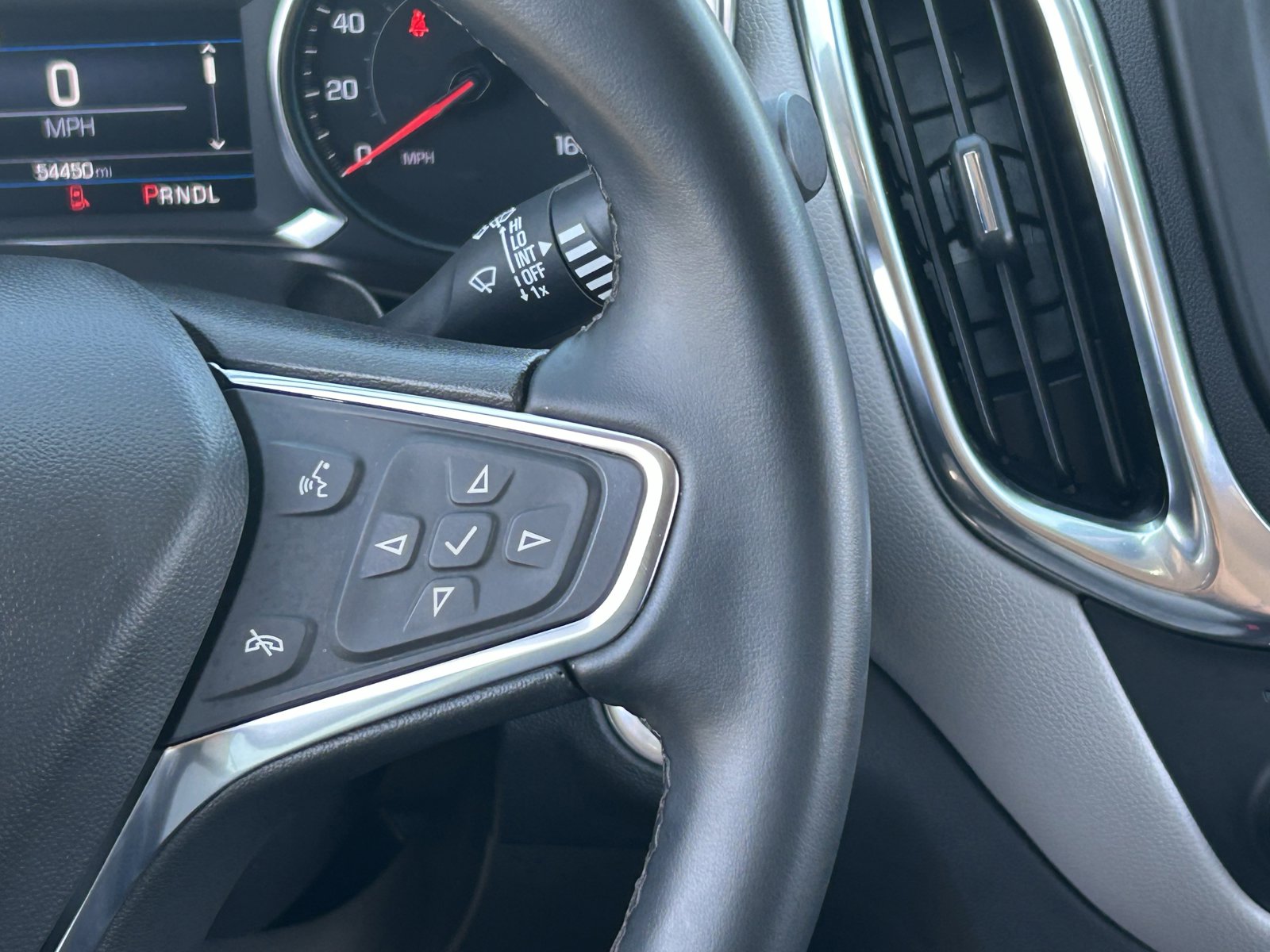 Certified 2024 Chevrolet Equinox LT image 25