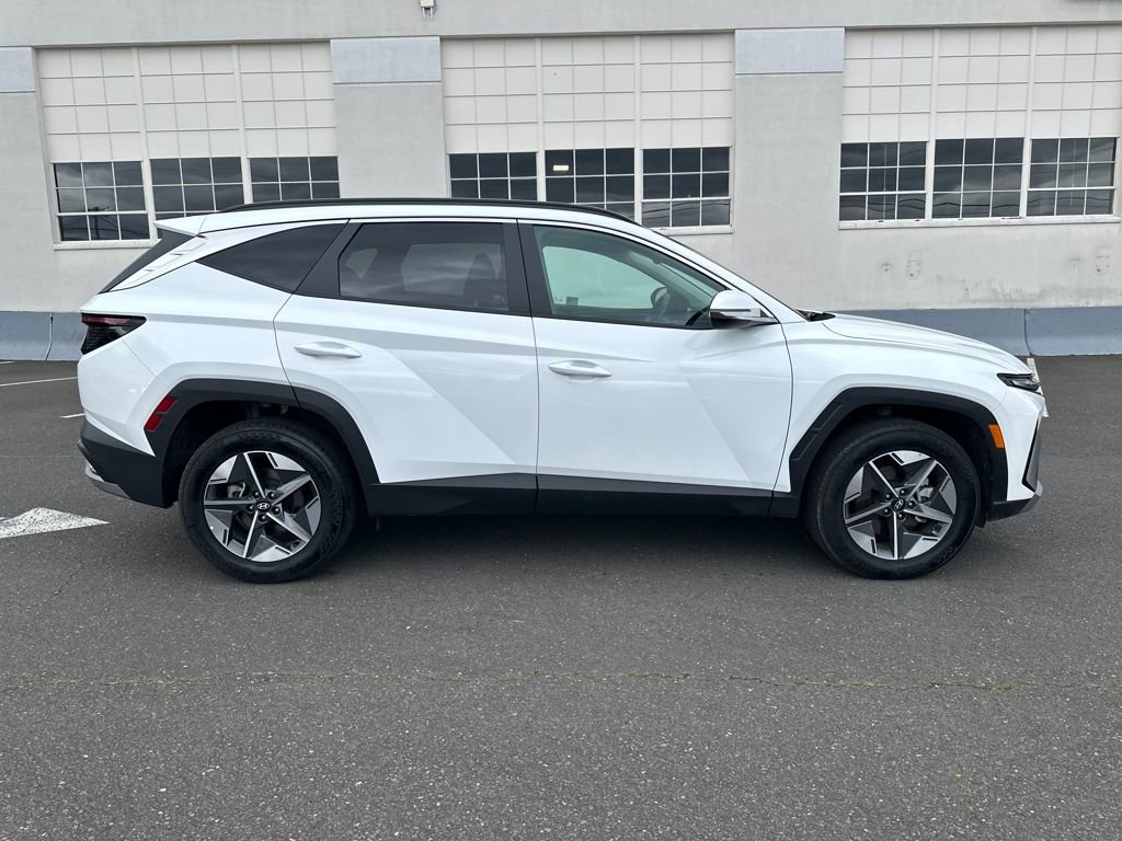 Certified 2025 Hyundai Tucson SEL image 7