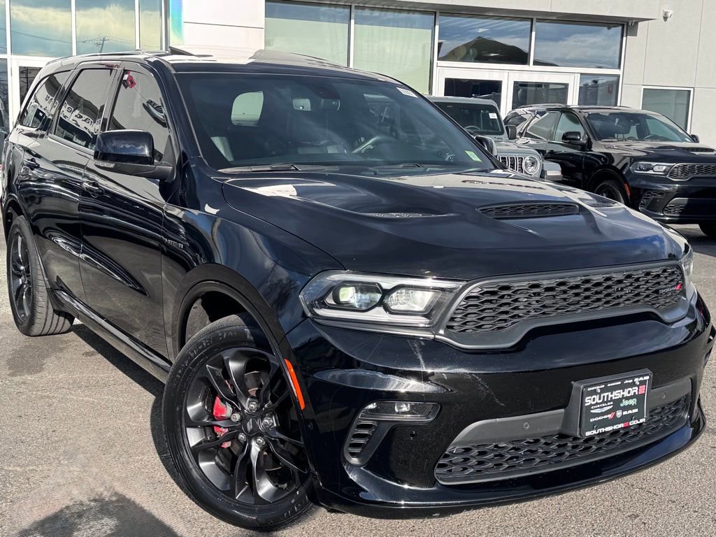Used 2022 Dodge Durango R/T w/ Blacktop Package AWD/4WD image 1