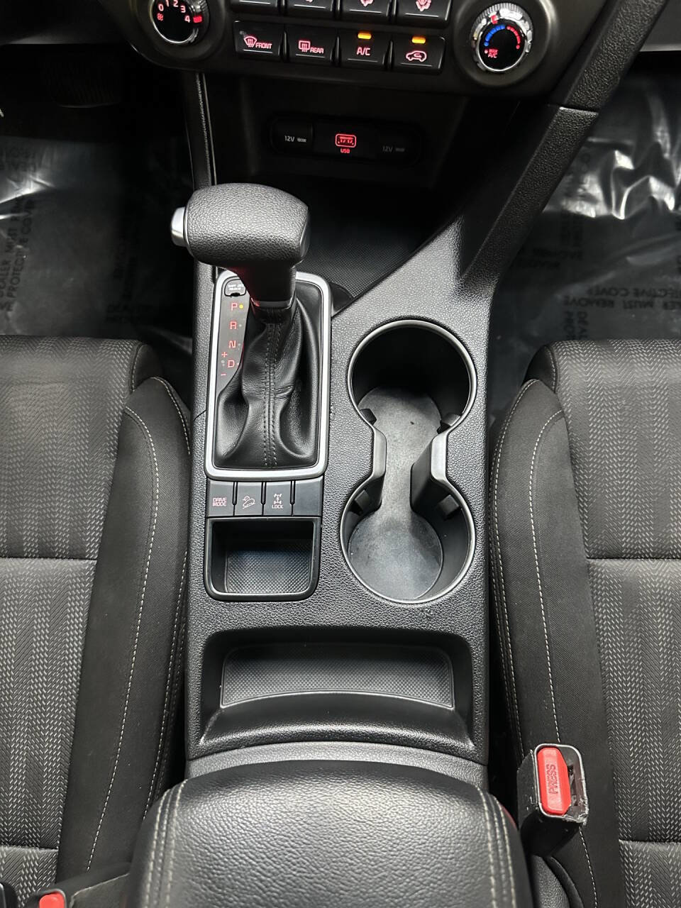 Used 2020 Kia Sportage LX image 27