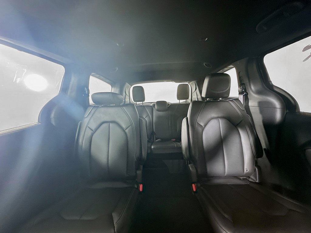 New 2026 Chrysler Voyager LX FWD image 10