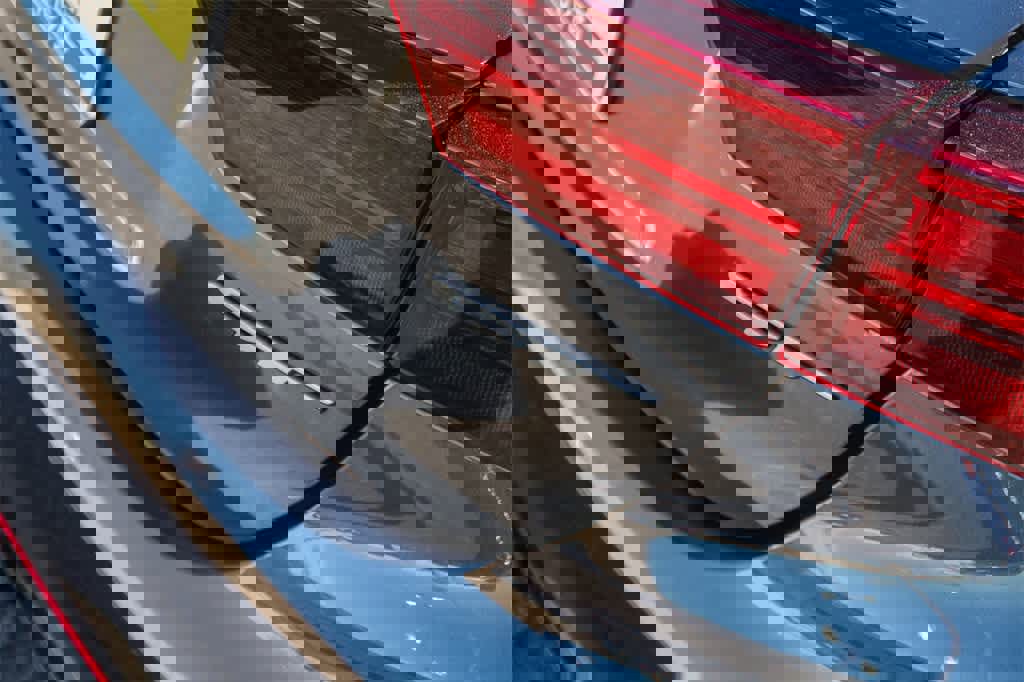 Used 2023 Kia Forte GT image 12