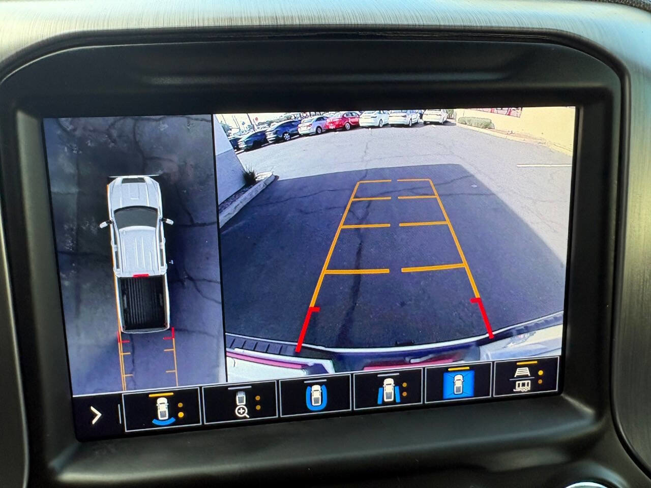 Used 2023 GMC Sierra 2500 Denali image 28