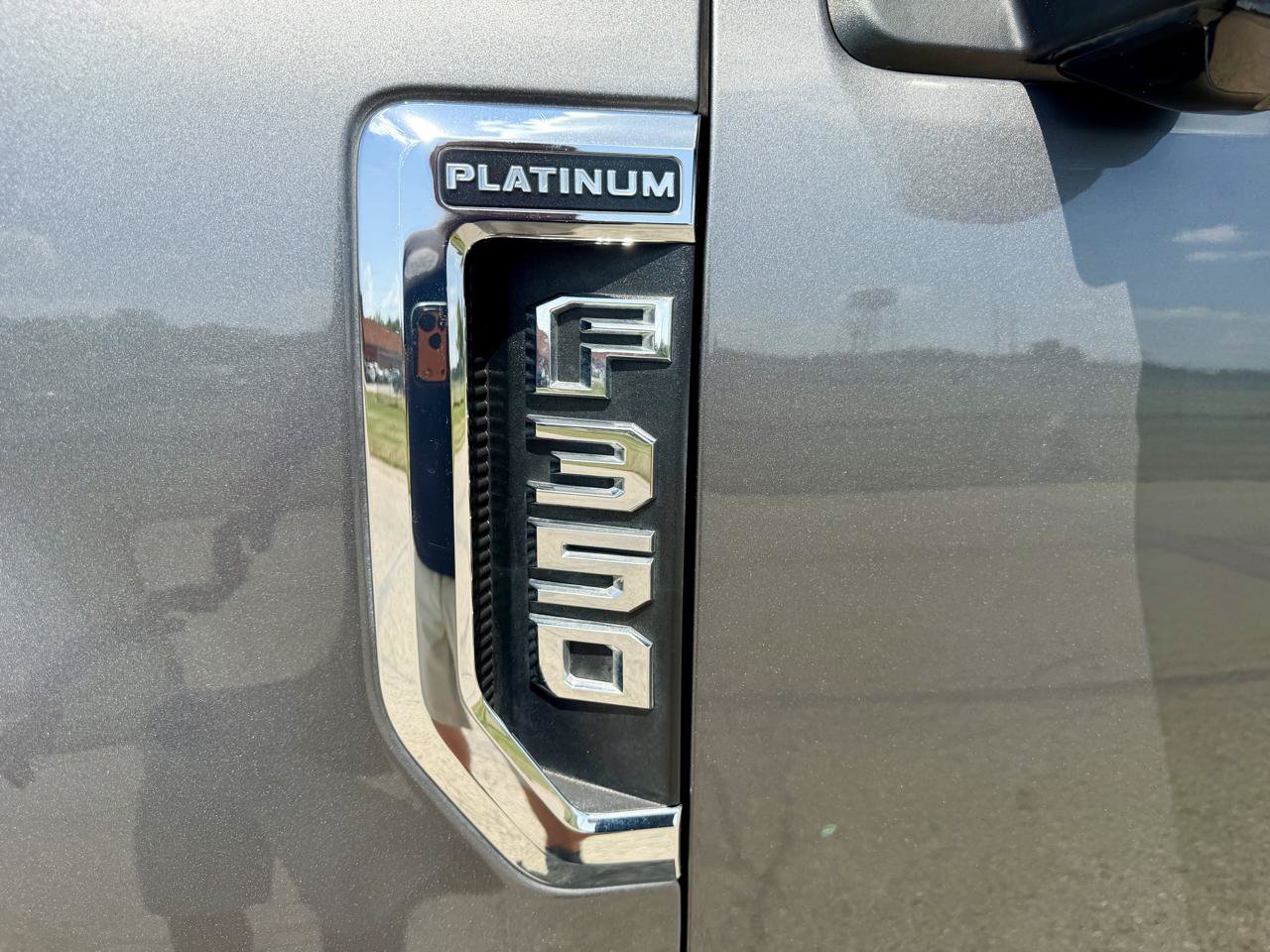Used 2022 Ford F350 Platinum AWD/4WD image 14
