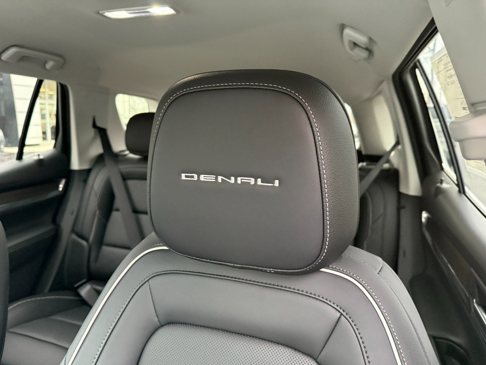 New 2026 GMC Terrain Denali image 15