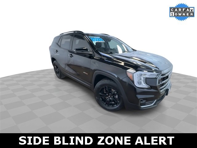 Certified 2024 GMC Terrain AT4 image 2