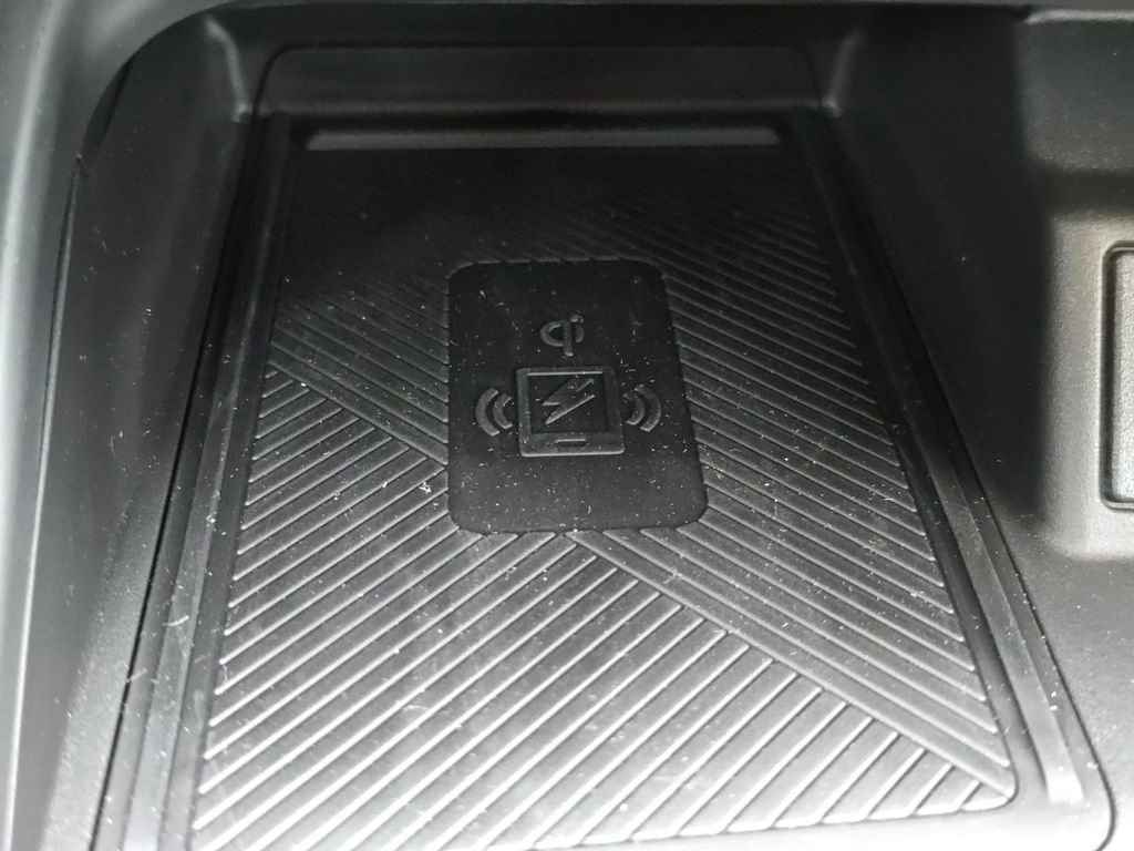 New 2025 INFINITI QX55 Essential image 8