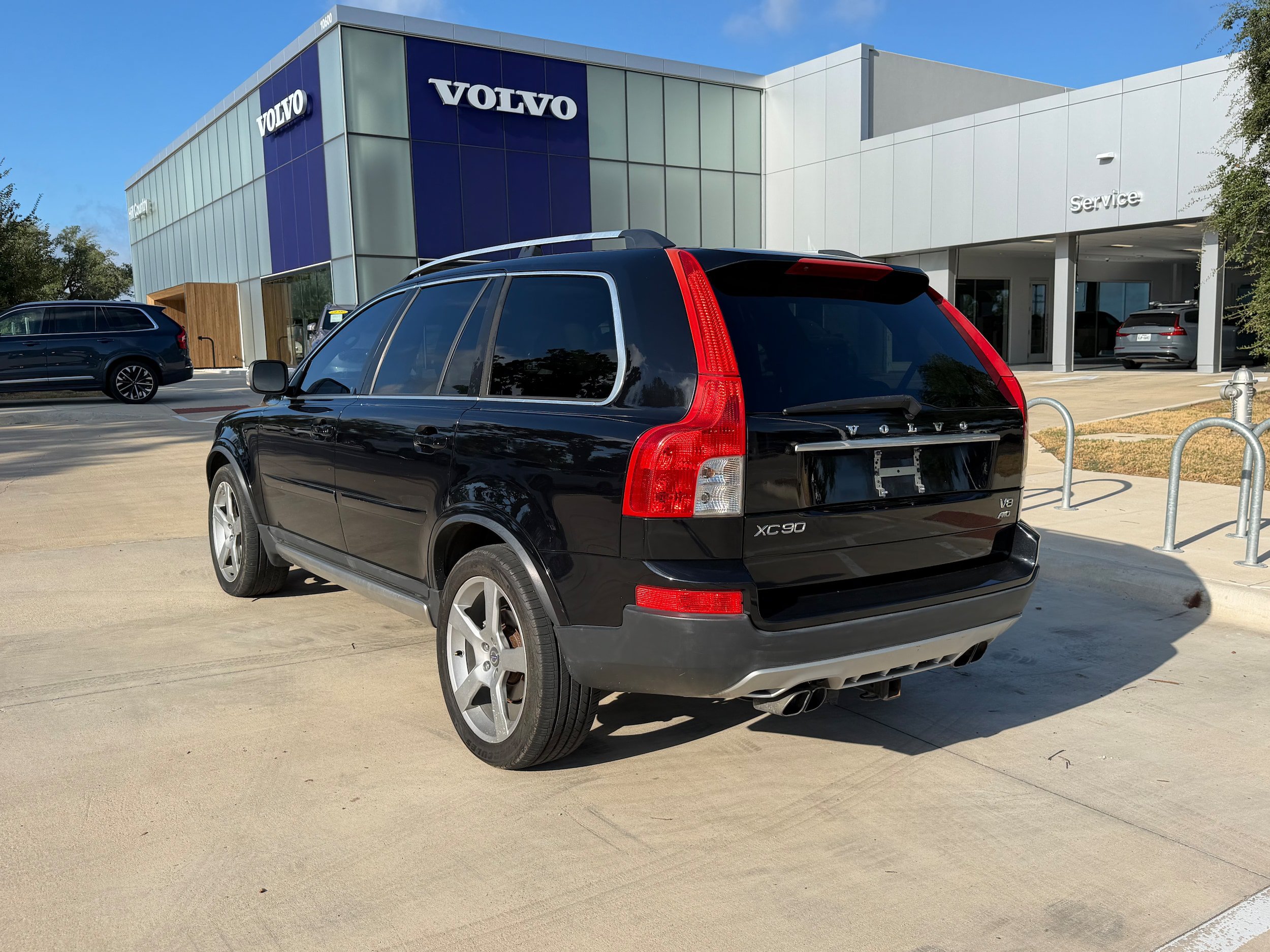 Used 2009 Volvo XC90 V8 R-Design AWD/4WD image 4