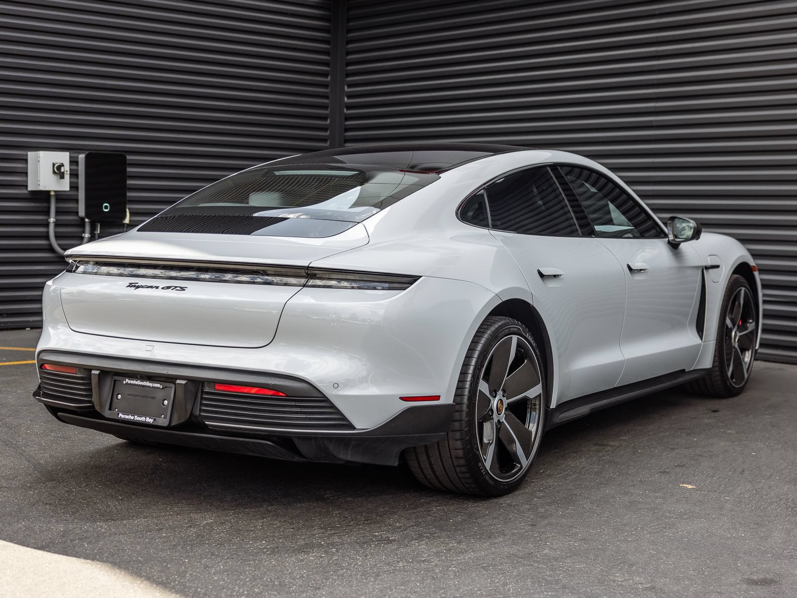 Certified 2023 Porsche Taycan GTS AWD/4WD image 9