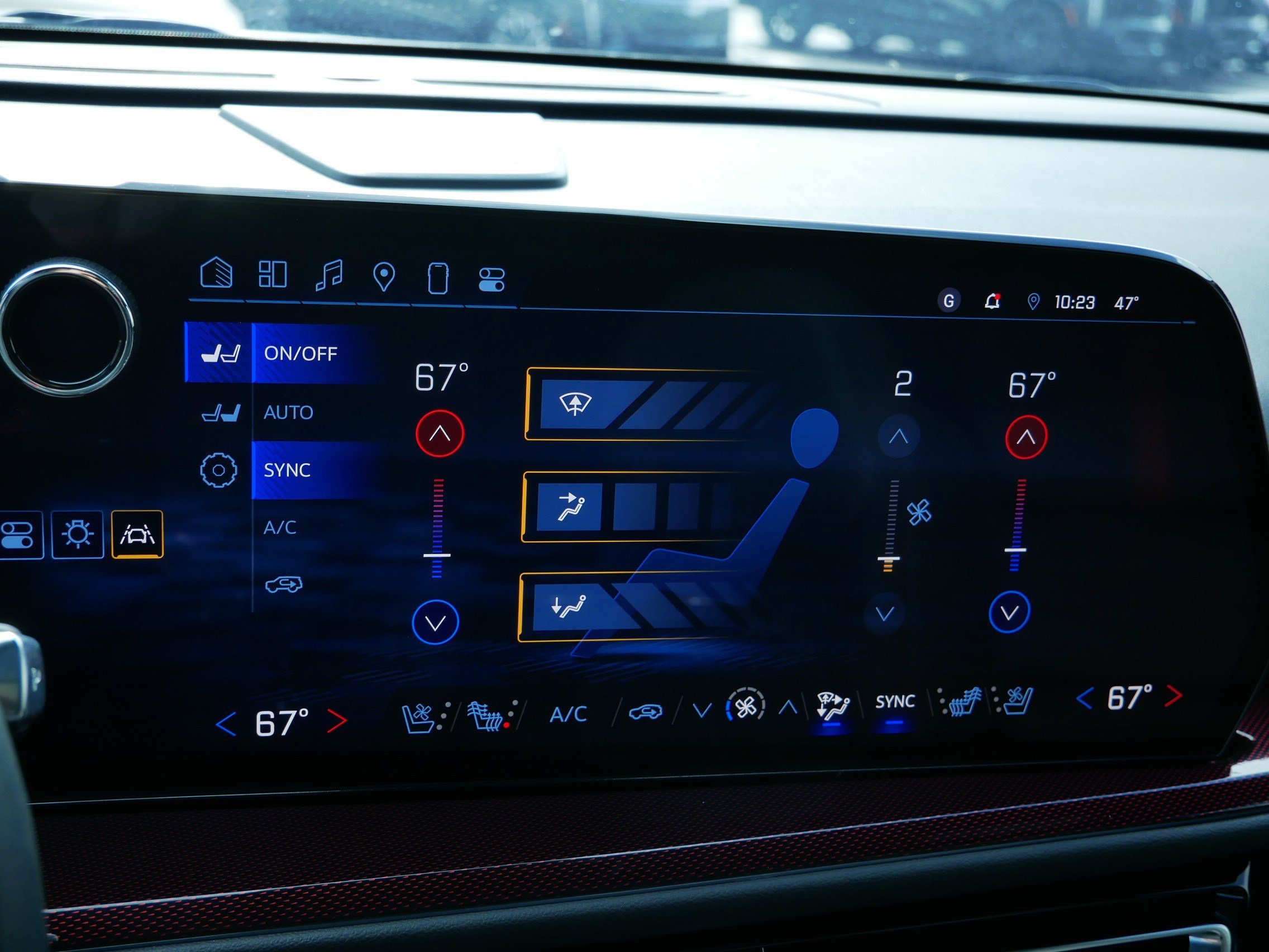 Used 2024 Chevrolet Traverse RS image 22