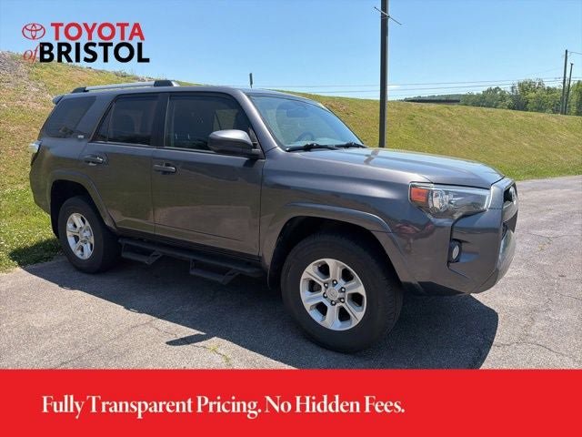 Used 2019 Toyota 4Runner SR5 AWD/4WD image 16