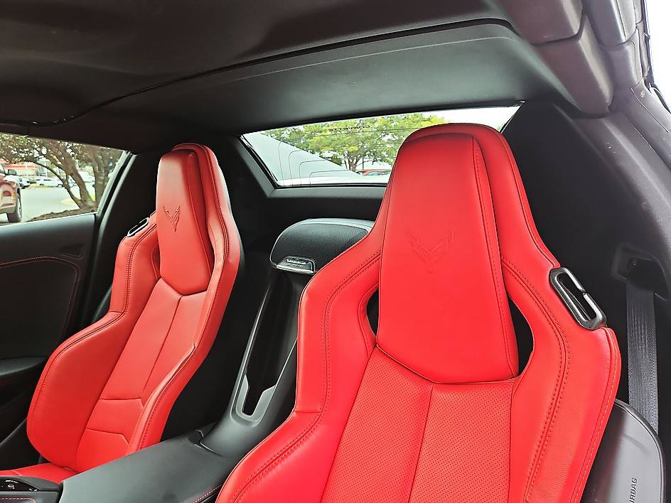 Used 2024 Chevrolet Corvette Z06 RWD image 15