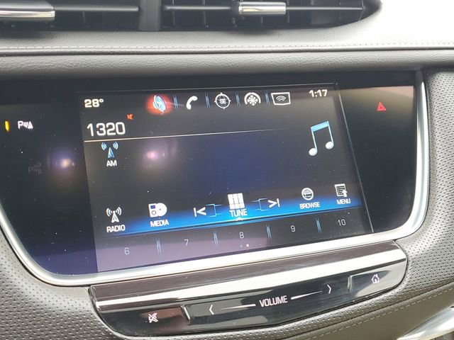 Used 2017 Cadillac XT5 Luxury w/ Driver Awareness Package AWD/4WD image 13