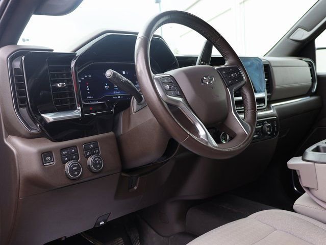 Certified 2022 Chevrolet Silverado 1500 RST image 25