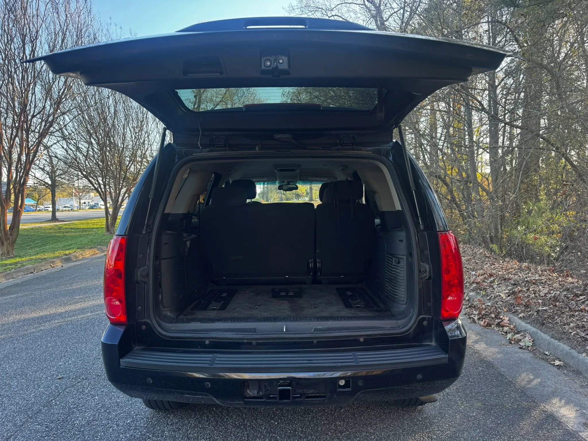 Used 2008 GMC Yukon SLE w/ Convenience Package image 6