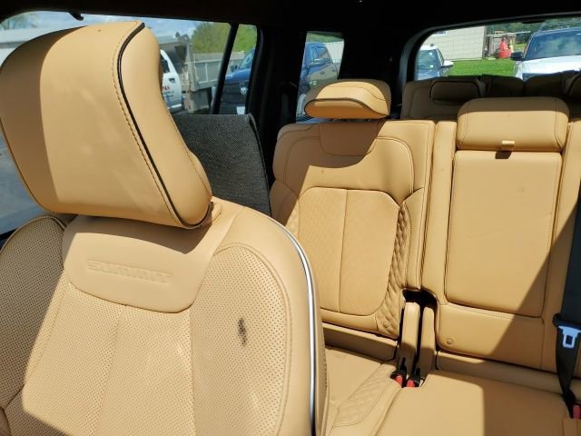 Used 2025 Jeep Grand Cherokee L Summit AWD/4WD image 14