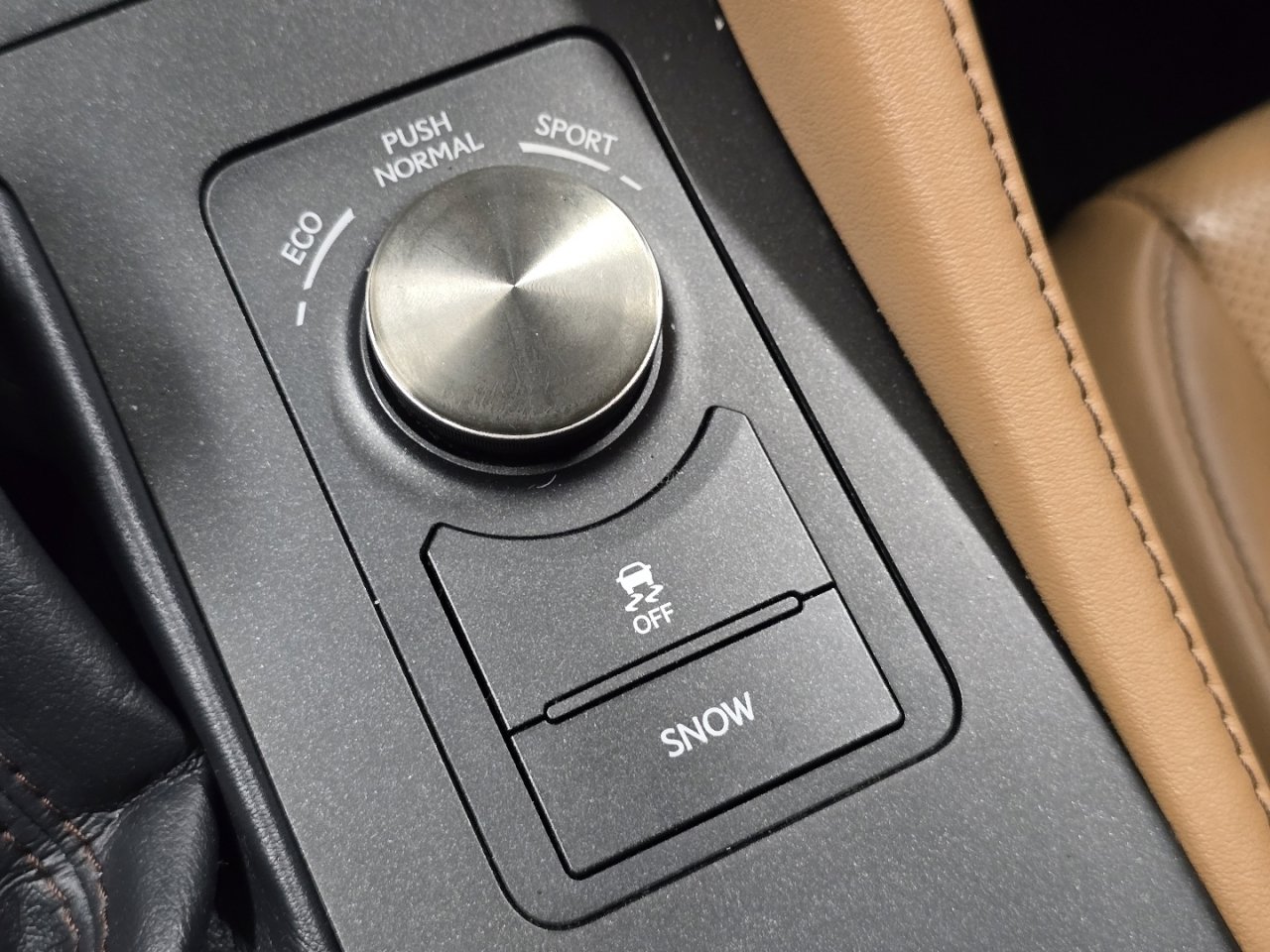 Used 2015 Lexus RC 350 AWD w/ Luxury Package image 7