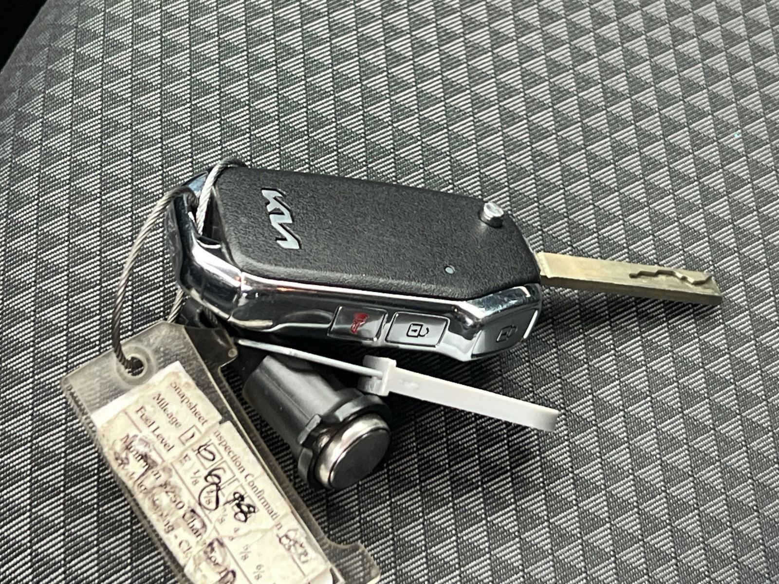 Used 2025 Kia Soul LX w/ LX Technology Package image 22