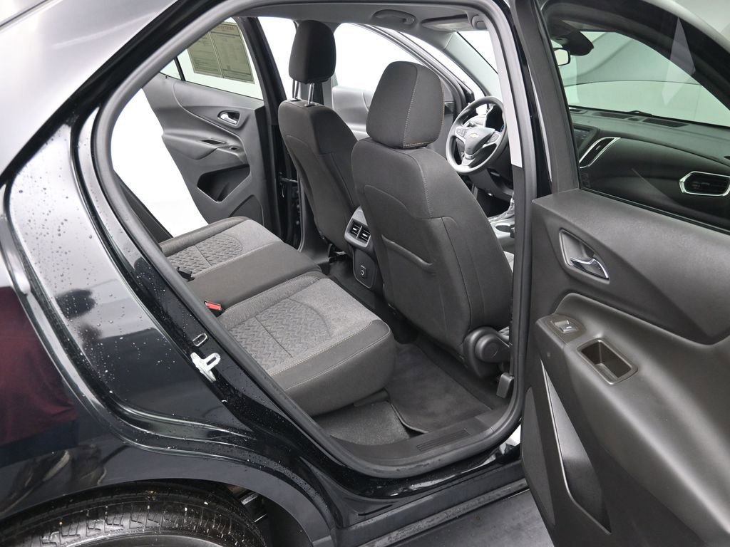 Used 2023 Chevrolet Equinox LT image 19