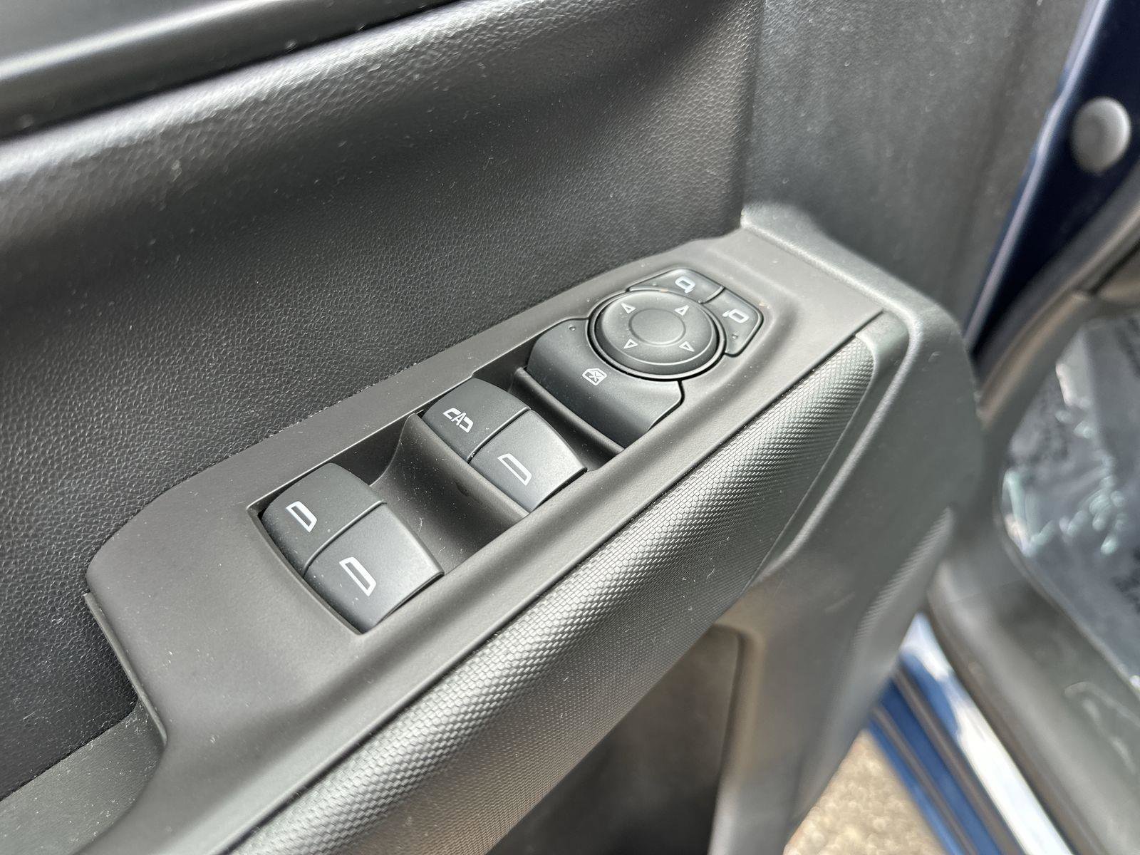 Certified 2021 Chevrolet Silverado 1500 Custom image 21