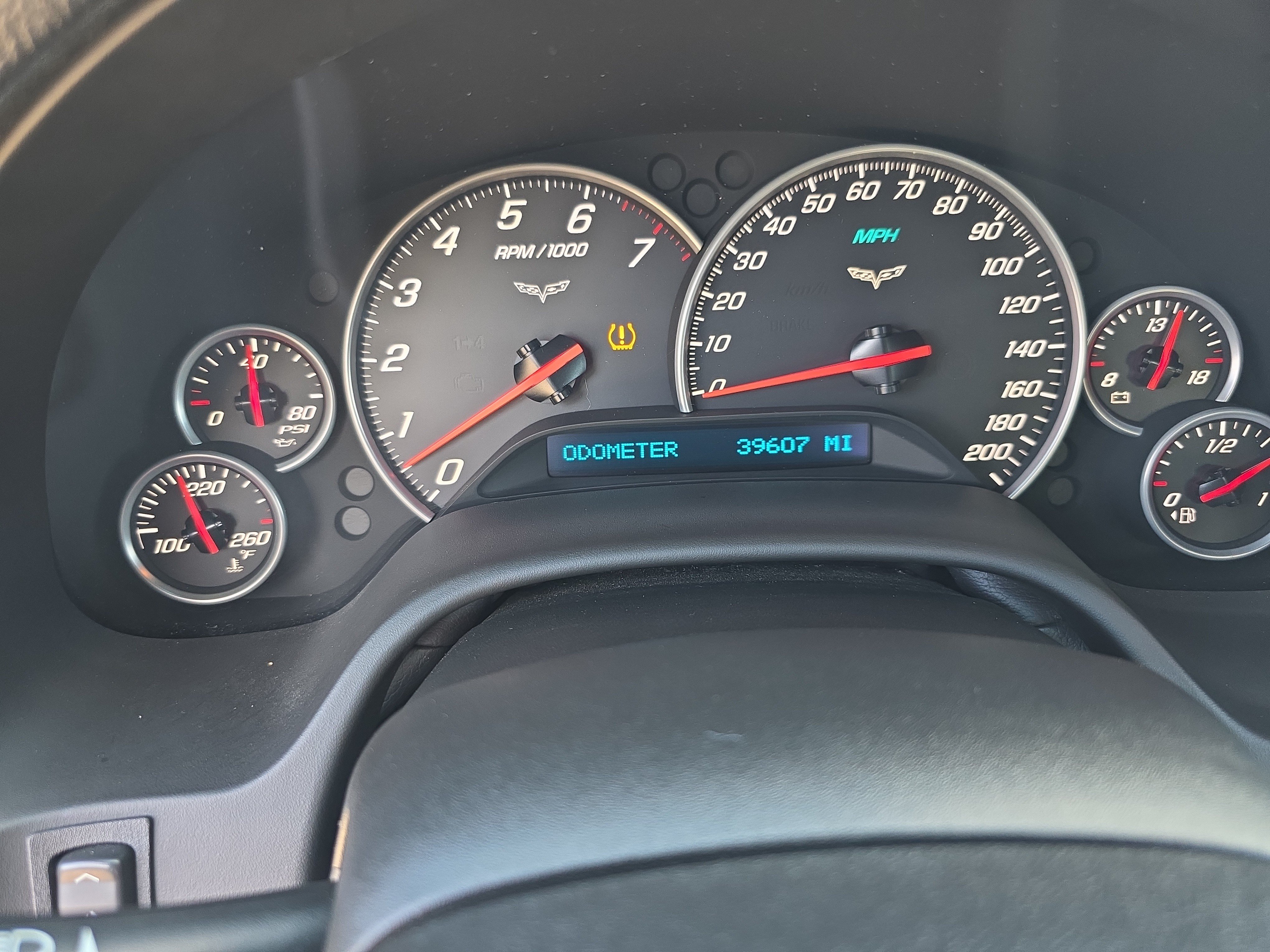 Used 2009 Chevrolet Corvette Convertible w/ Preferred Equipment Group RWD image 21