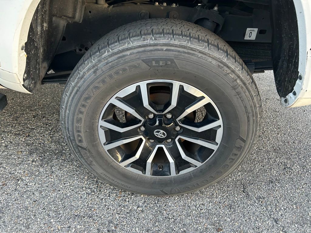 Used 2021 Toyota Tacoma TRD Sport image 9