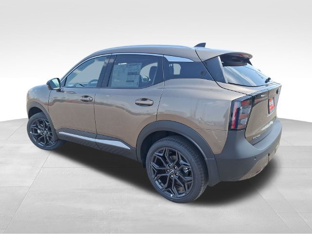 New 2026 Nissan Kicks SR w/ SR Premium Package FWD image 5