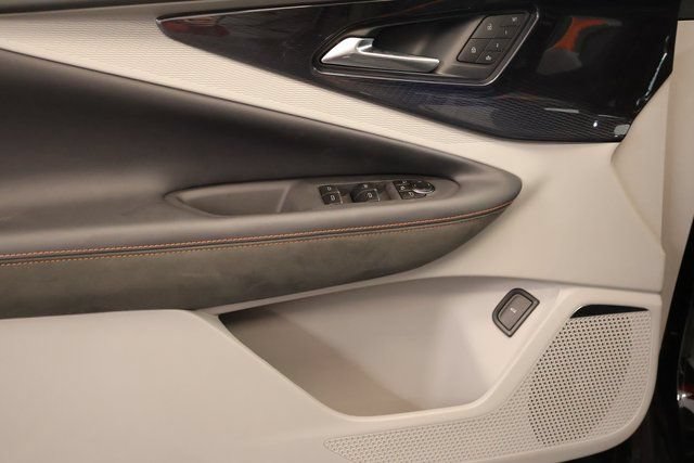 New 2026 Chevrolet Blazer EV SS w/ LPO, Blackout Package AWD/4WD image 9