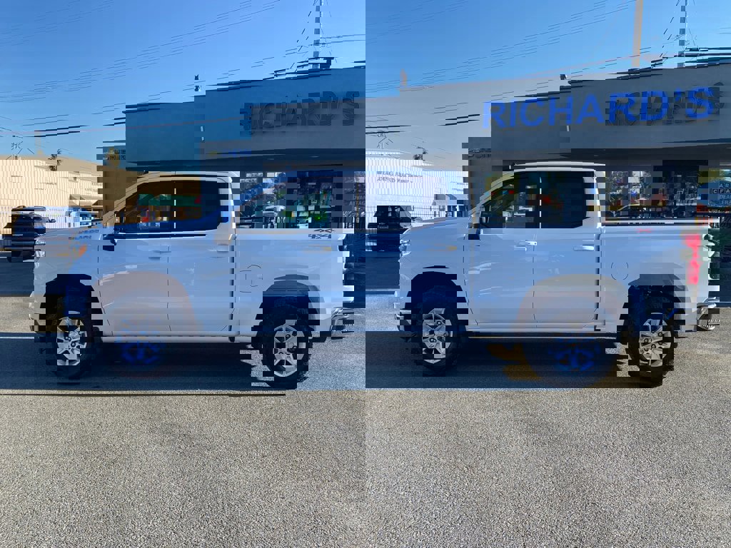 New 2026 Chevrolet Silverado 1500 LT image 7