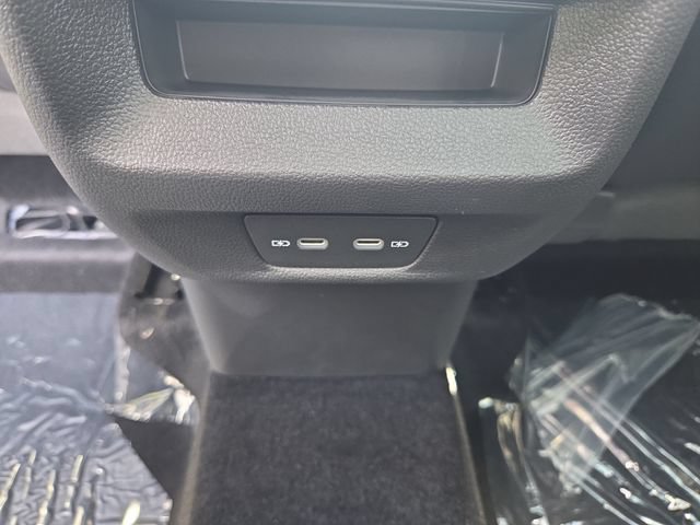 New 2026 Volkswagen Tiguan SE R-Line AWD/4WD image 11