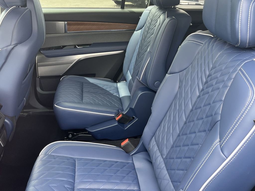 New 2026 Cadillac Vistiq Premium Luxury image 17