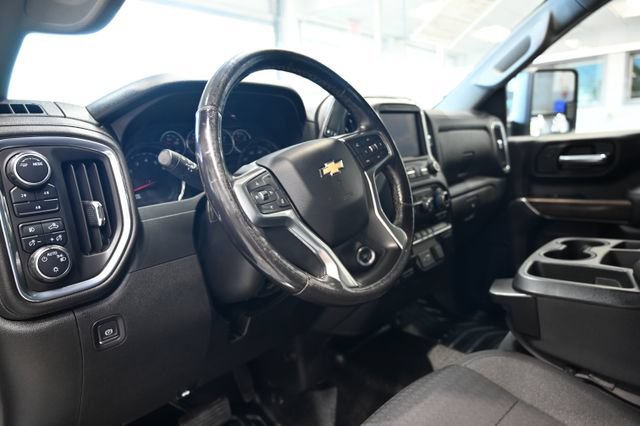 Used 2022 Chevrolet Silverado 3500 LT w/ Convenience Package AWD/4WD image 17
